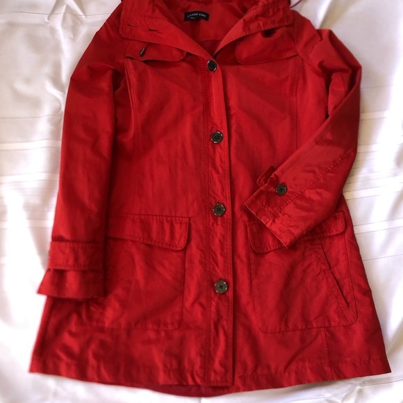 Lands' End Lined Red Trench Coat with High Collar and Hood - Picture 14 of 14